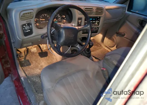 2003 Chevrolet S Truck S10 из США, поврежденный, VIN 1GCCS19H038218726